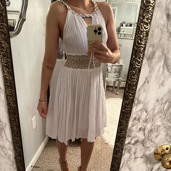 BEAUTIFUL Grecian Dress - Picture 7 of 9